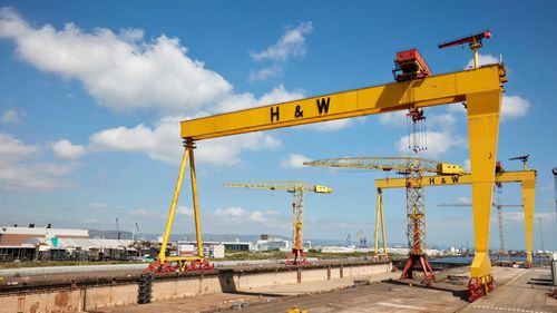 imported-skynews-cranes-belfast_7325321.jpg
