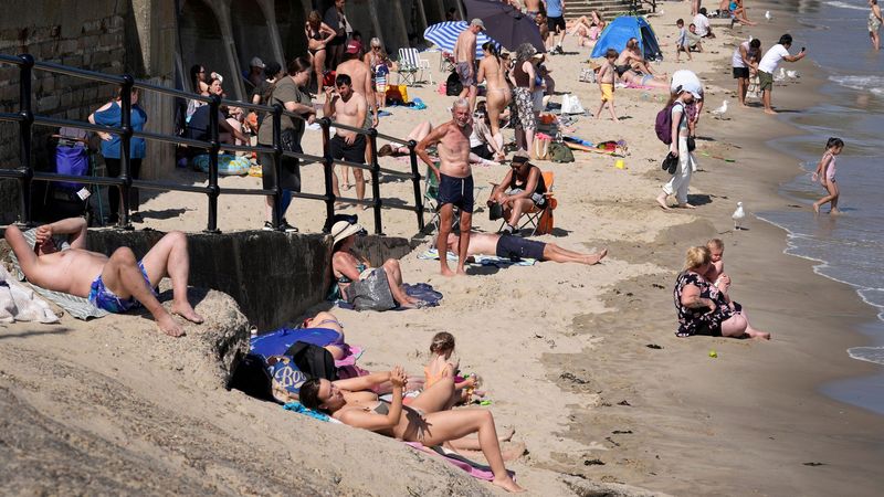 imported-skynews-uk-weather-summer-heatwave_7291808.jpg