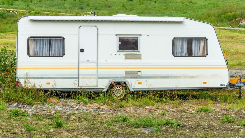 imported-skynews-caravan-field-generic_7287341.jpg