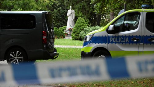 imported-skynews-police-monastery-jaroslaw_7360285.jpg