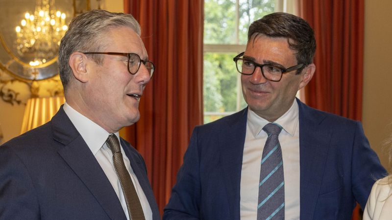 imported-skynews-keir-starmer-andy-burnham_7144964.jpg