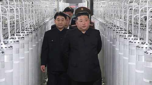 imported-skynews-kim-jong-un-nuclear-bomb-fuels_7267384.jpg