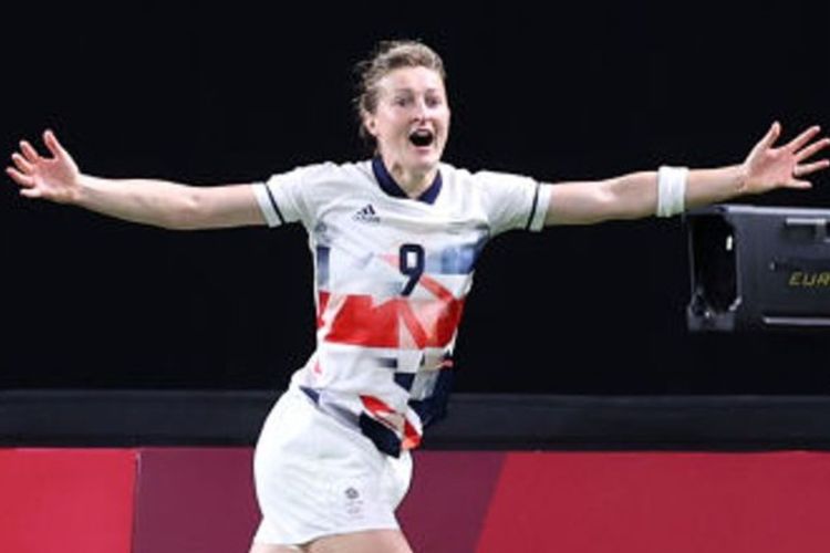 imported-skysports-ellen-white-team-gb_5457130-e2478b.jpg