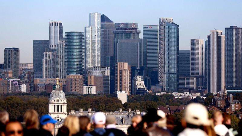imported-skynews-canary-wharf-greenwich-park_7246408.jpg