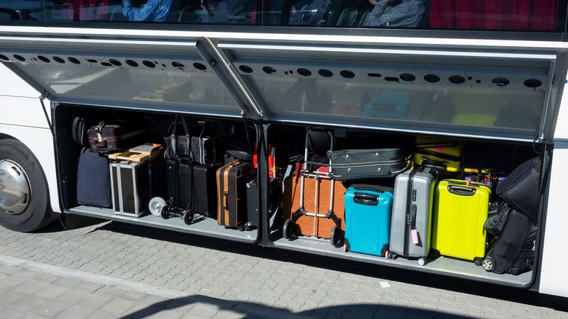 imported-skynews-bus-luggage_6982299.jpg