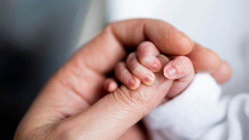 imported-skynews-baby-newsborn-newborn_7344329.jpg