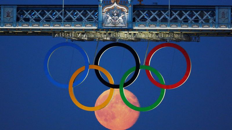 imported-skynews-olympic-moon_7251005.jpg