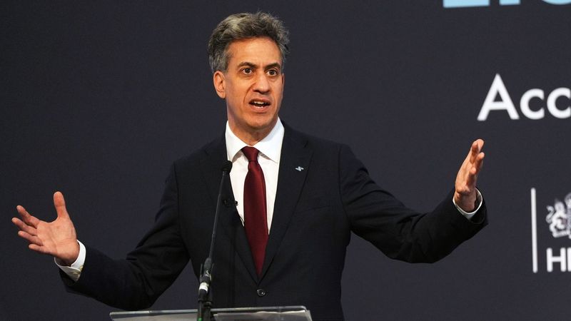 imported-skynews-ed-miliband-a-ed-miliband_7281026.jpg