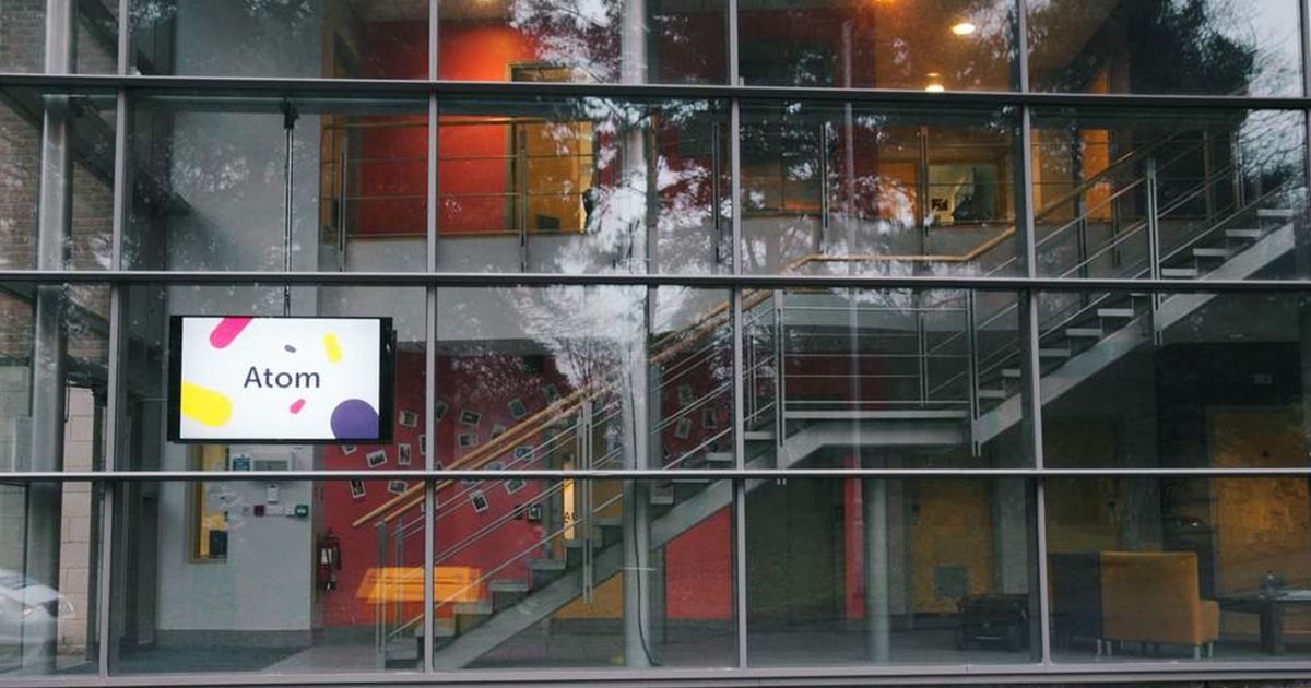 imported-atom-offices-1-1_3517639.jpg