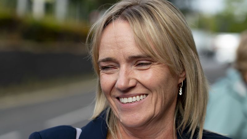 imported-skynews-sandie-peggie-transgender_7361057.jpg