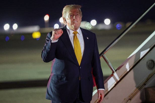 imported-0_BESTPIX-President-Trump-Aboard-Air-Force-One-Stops-At-Royal-Air-Force-Mildenhall-En-Route-Back-Fro.jpg