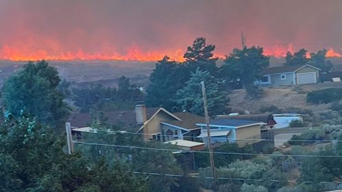 imported-skynews-hawk-fire-reno_7329673.jpg