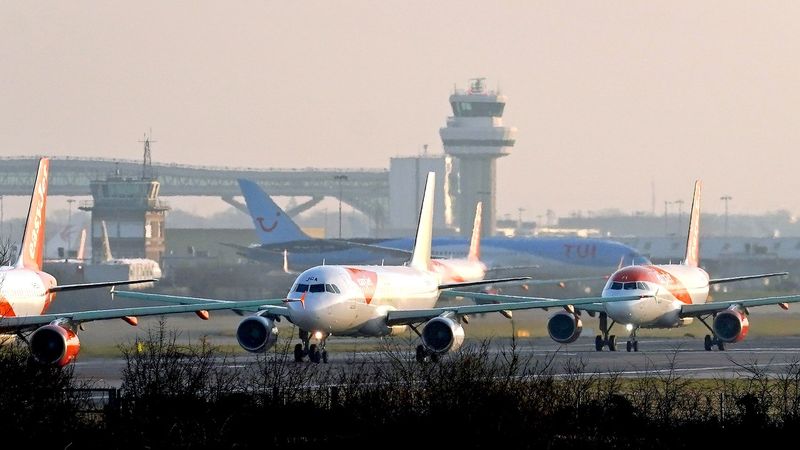 imported-skynews-gatwick-airport-gatwick_6833402.jpg
