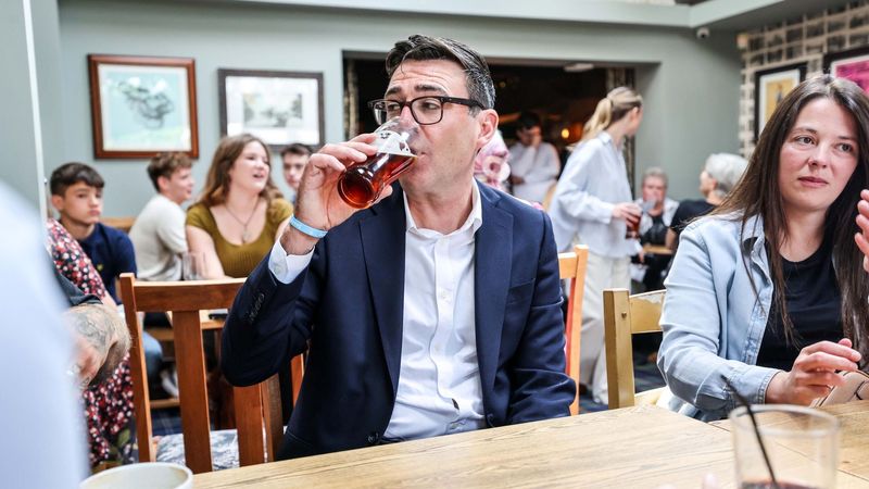 imported-skynews-andy-burnham-harlow_7304940.jpg