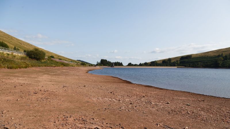 imported-skynews-wales-resevoir-weather_7310494.jpg
