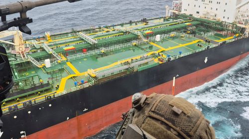 imported-skynews-oil-tanker-russia-navy_7262646.jpg