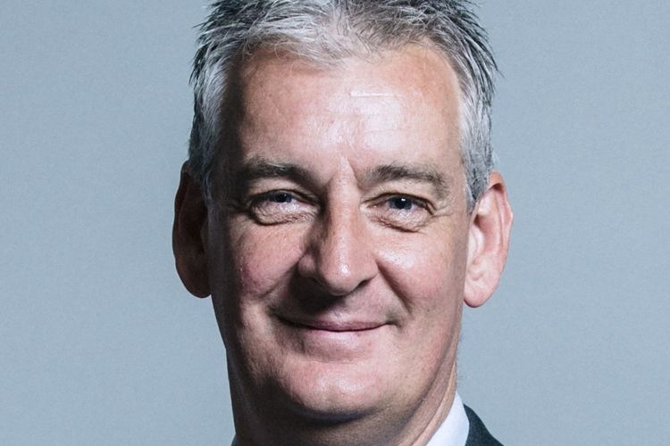 imported-Official_portrait_of_Graham_P_Jones_crop_2-340d53.jpg