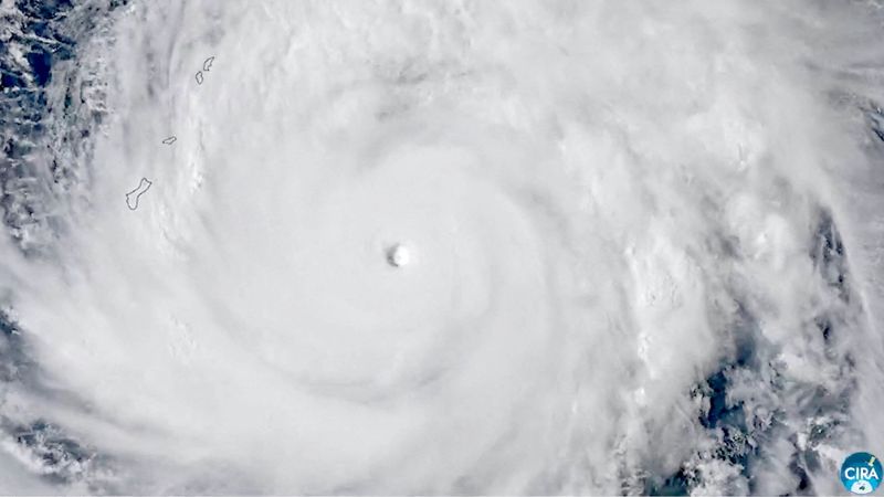 imported-skynews-super-typhoon-guam_7348186.jpg