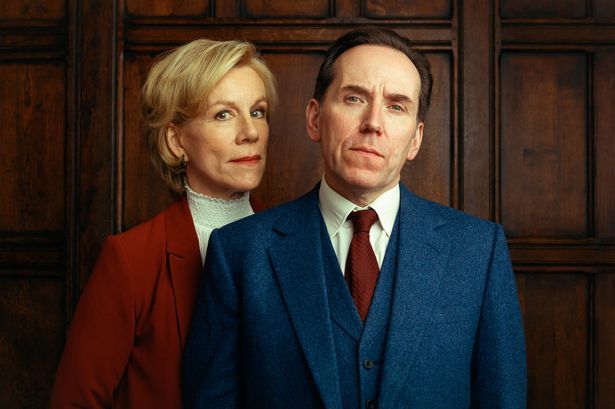 imported-1_professor_t_series3_ep1_05.jpg