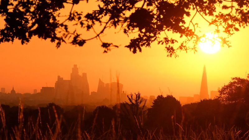 imported-skynews-heatwave-london_7253360.jpg