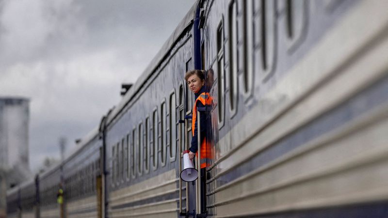 imported-skynews-ukraine-railway_7341388.jpg