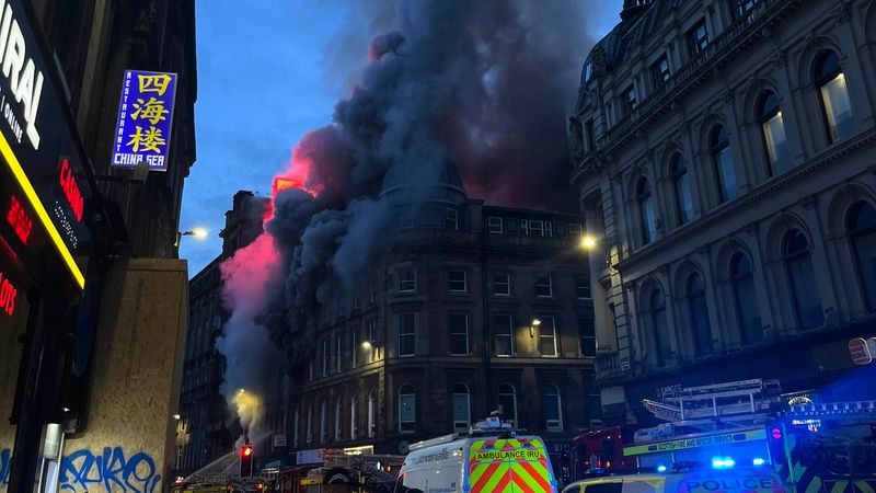 imported-skynews-glasgow-fire_7187497.jpg