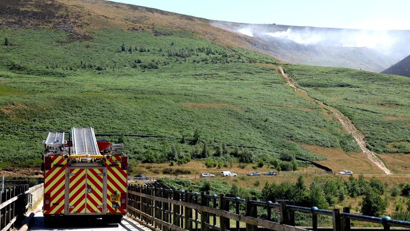 imported-skynews-manchester-wildfire_7296566.jpg
