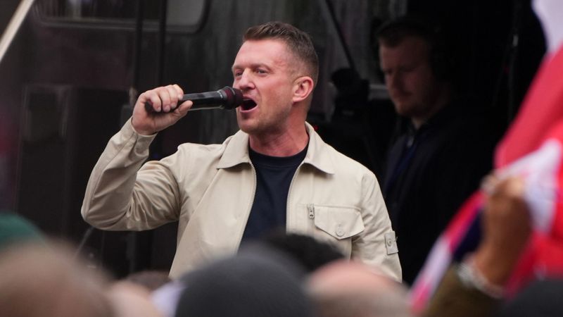 imported-skynews-tommy-robinson_7272969.jpg