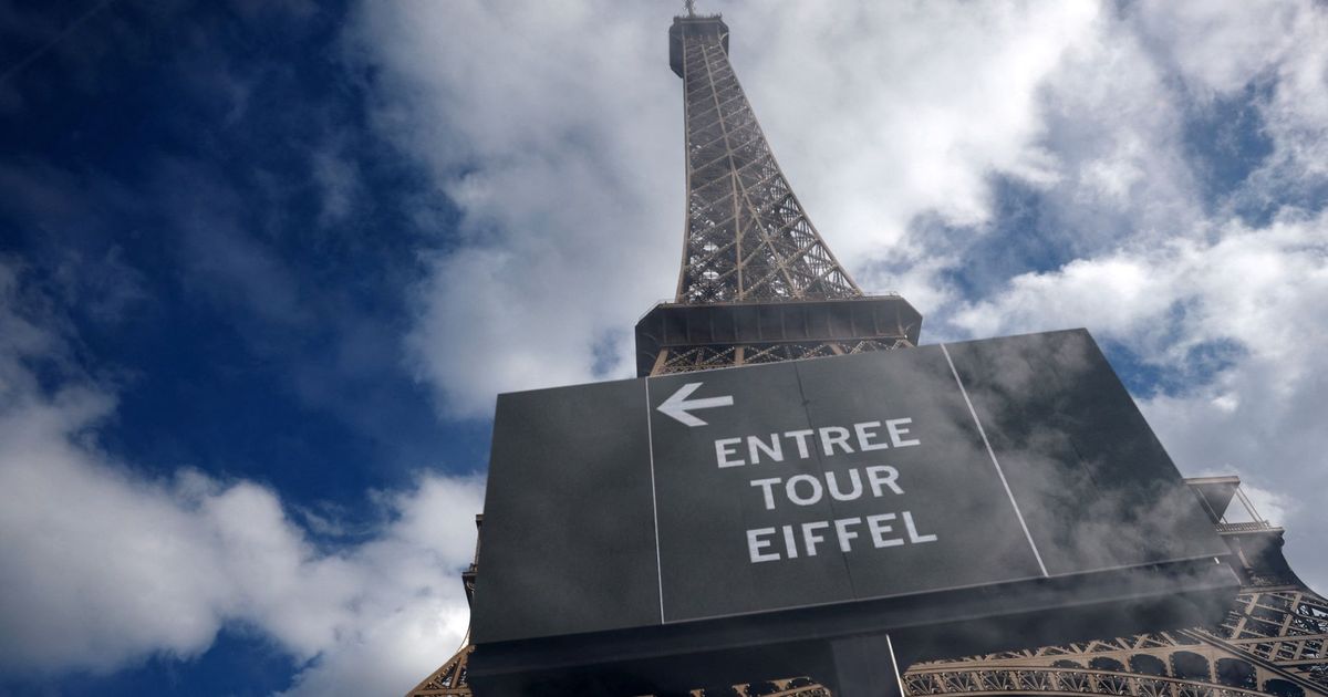 imported-skynews-eiffel-tower-paris_7344795.jpg