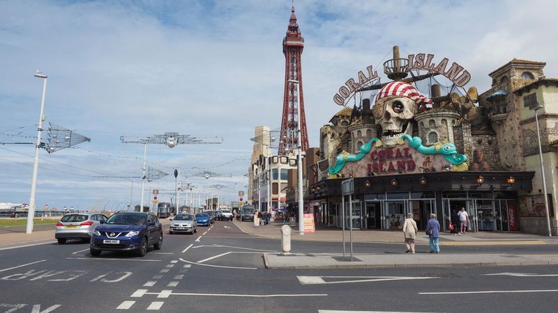 imported-skynews-blackpool-seafront_6912803.jpg