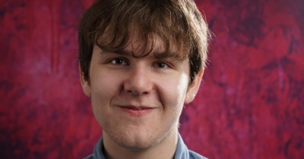 Max Isaac.jpg