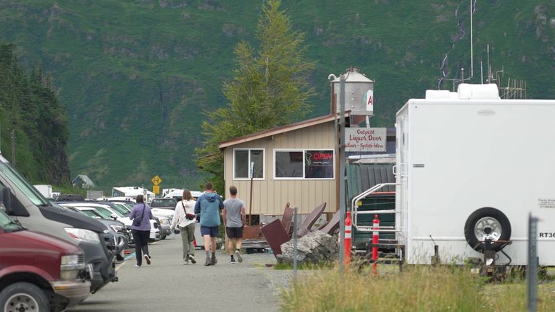 imported-skynews-whittier-alaska-putin_6991204.jpg