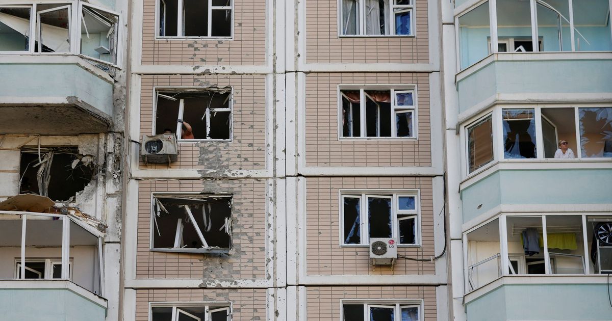 imported-skynews-apartment-stirke-strike_7251057.jpg
