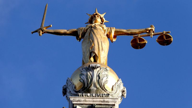 imported-skynews-court-old-bailey_6960716.jpg