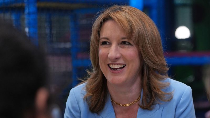 imported-skynews-sir-keir-starmer-rachel-reeves_7255048.jpg