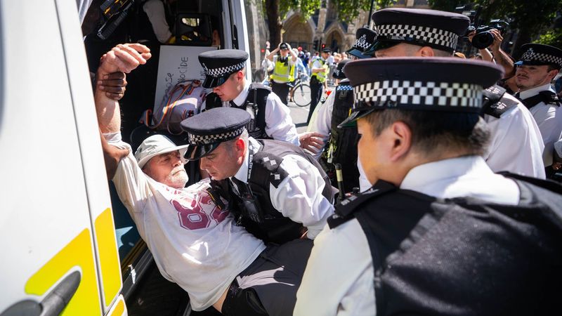 imported-skynews-london-protest_6963654.jpg