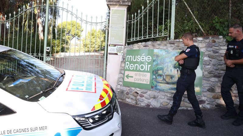 imported-skynews-renoir-musee-museum_7344815.jpg
