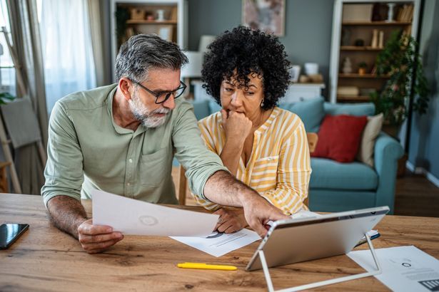 imported-0_Mature-couple-manages-home-finances.jpg