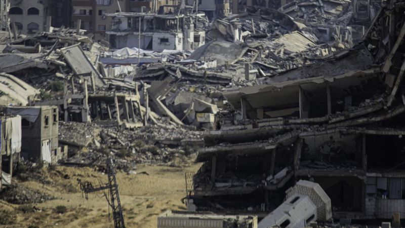 imported-skynews-gaza-palestinians_7317452.jpg