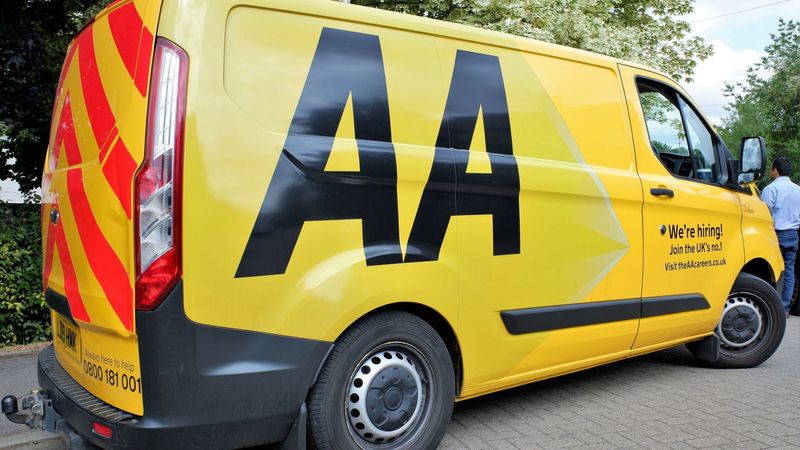 imported-skynews-aa-van_7334325.jpg