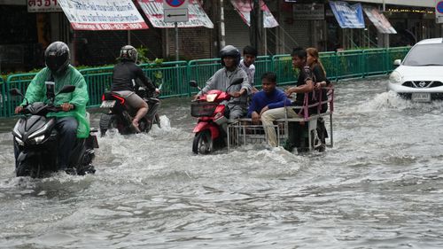 imported-skynews-thailand-bangkok-flooded_7361590.jpg