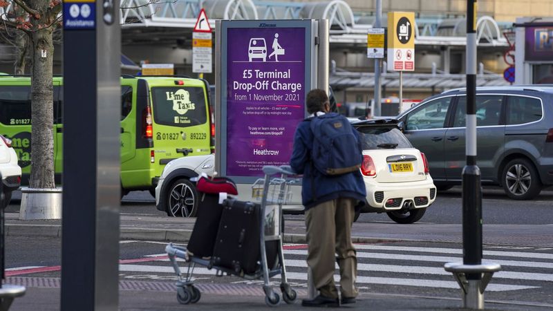 imported-skynews-airport-drop-off-fees_6966755.jpg