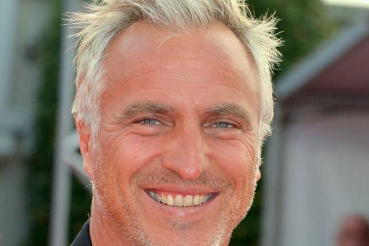 imported-Ginola-b70818.jpg