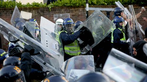 imported-skynews-protest-vikrum-digwa_7264182.jpg