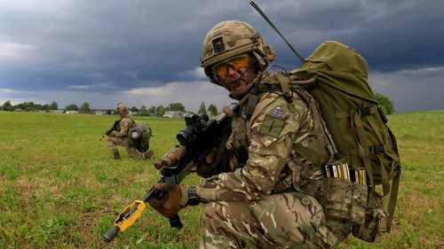 imported-skynews-army-uk_7304657.jpg