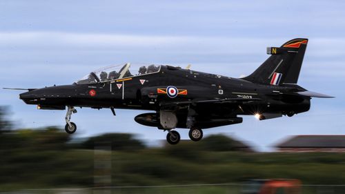 imported-skynews-raf-valley-i-hawk-t2_7359443.jpg
