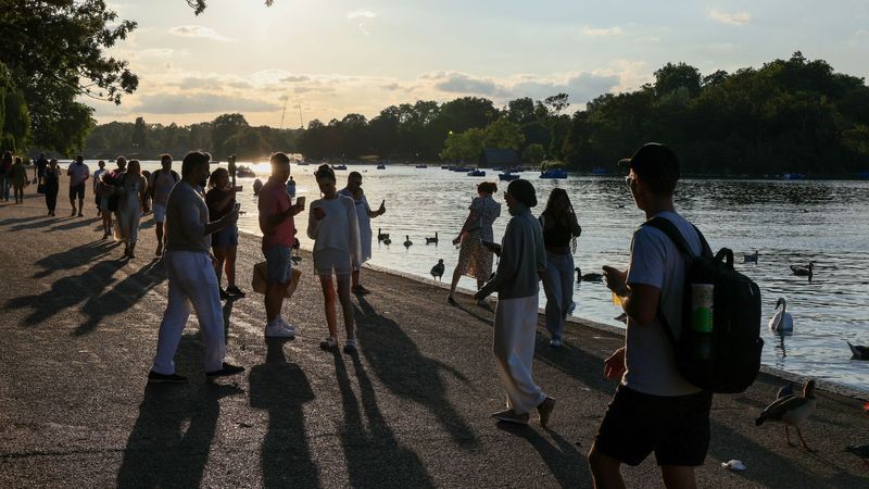 imported-skynews-heatwave-london-weather_6999944.jpg