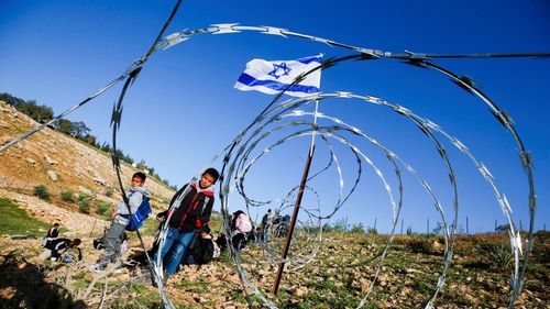 imported-skynews-west-bank-palestinians_7219587.jpg