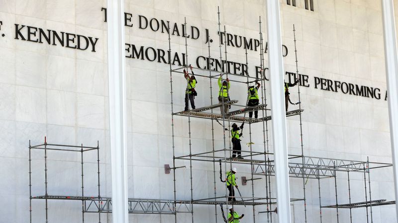 imported-skynews-john-f-kennedy-center_7272787.jpg