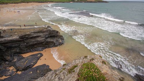 imported-skynews-harlyn-bay-beach-cornwall_7364264.jpg